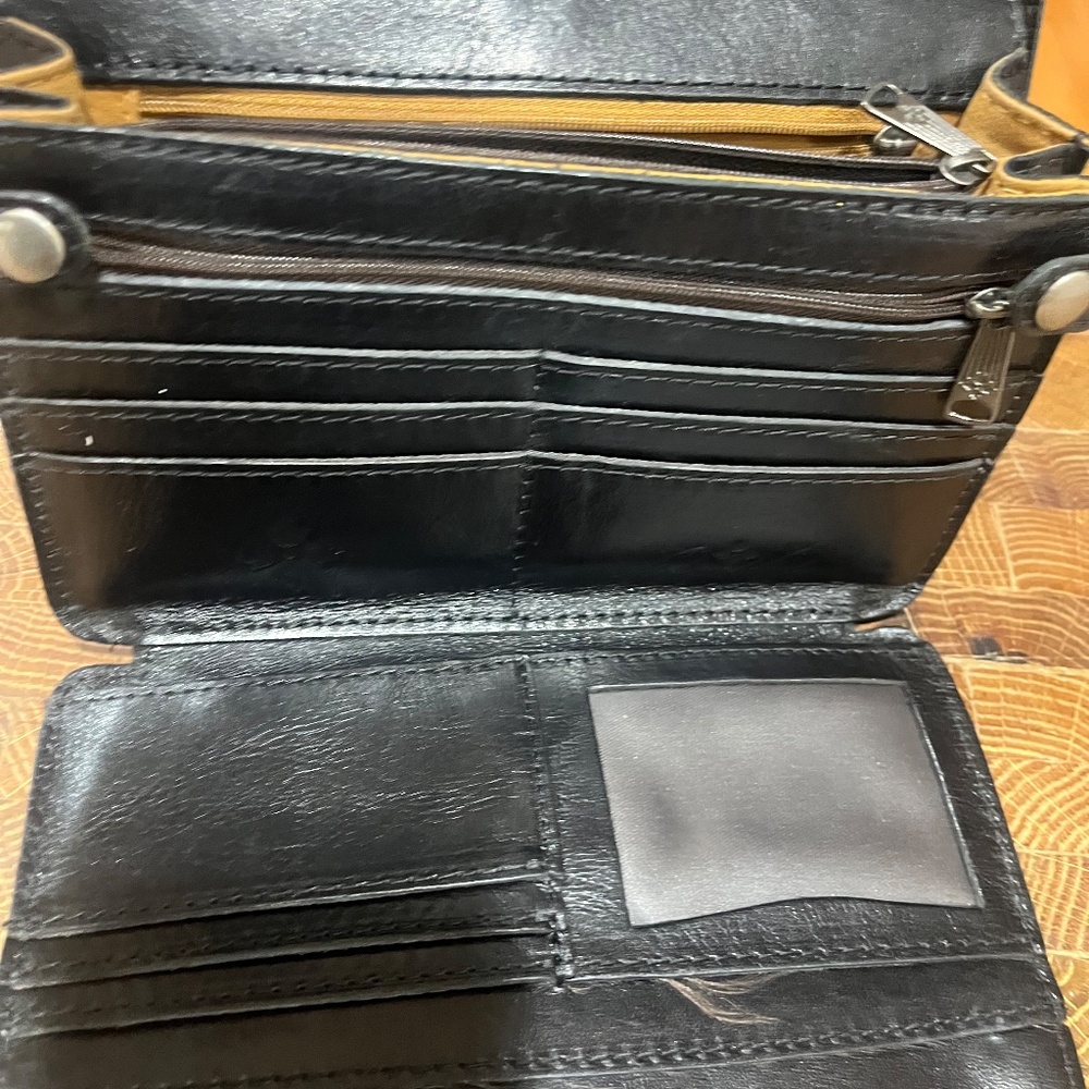 Patricia Nash Bianco Crossbody Black Leather Large Convertible Organizer WalletP - Picture 5 of 6